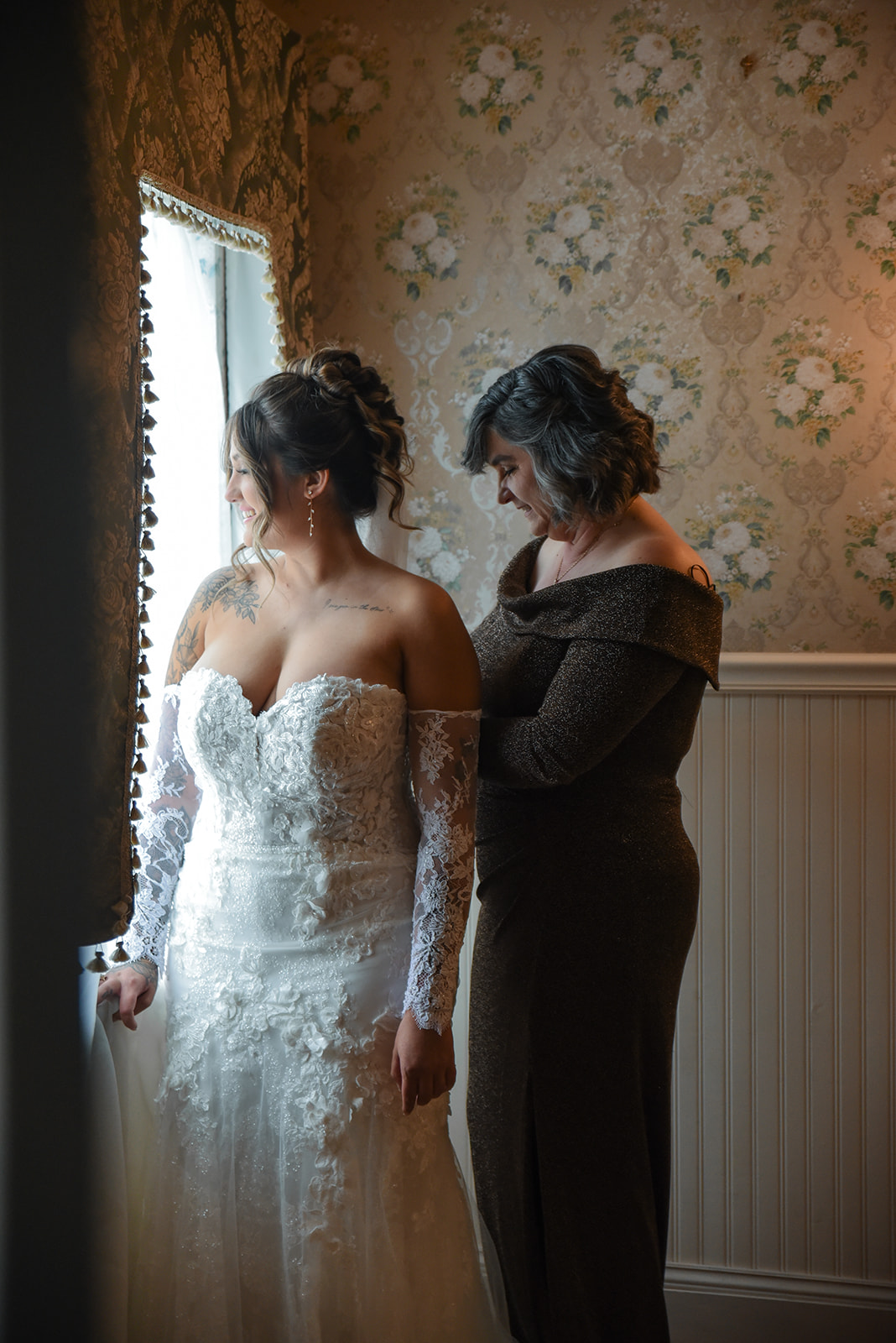 Andrea + Noah wedding at Mountain Willow Manor · Whitwell, TN — frame 7